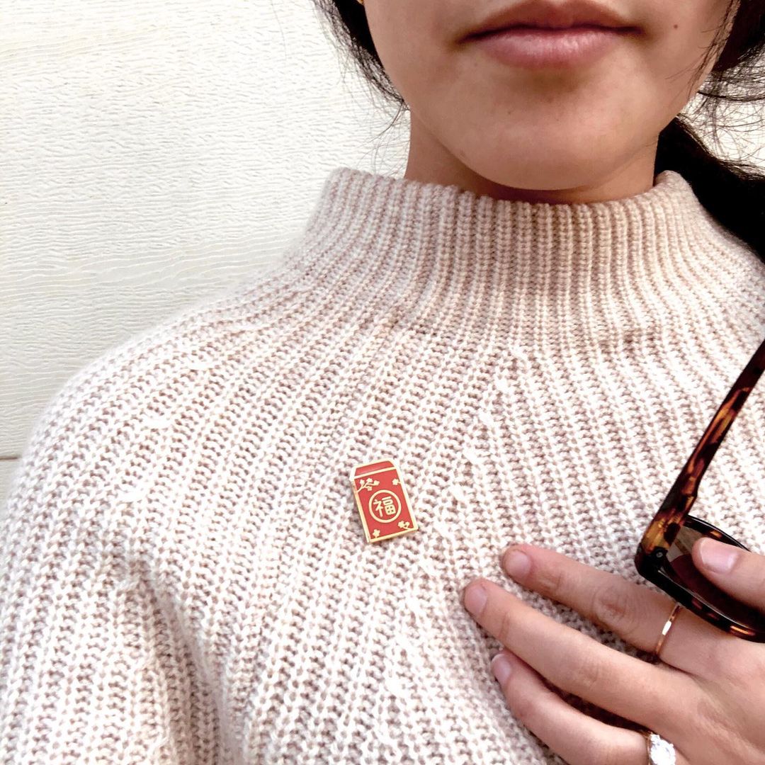 Lunar New Year Lucky Red Envelope Pin – A Jar of Pickles
